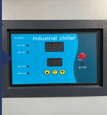 High-precision industrial-gradetemperature control panel for water chiller